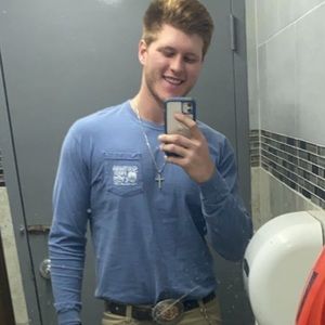 Meet your Posher, Gavin